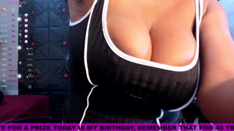 Snapshot of morochaa_fire chatting on 12-30-24, 09:37 Morocha online show from 12-30-24, 09:37