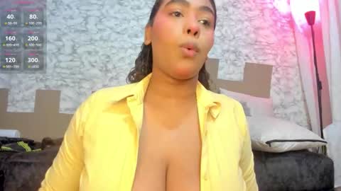Snapshot of morochaa_fire chatting on 09-14-25, 11:20 Morocha online show from 09-14-25, 11:20