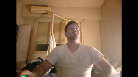 Bruno online show from 10-23-25, 04:56