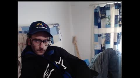 Snapshot of morris_slug_the_second chatting on 03-09-25, 01:26 Adam online show from 03-09-25, 01:26