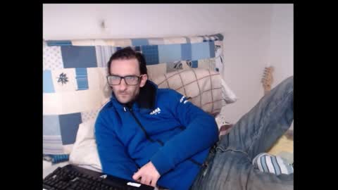 Snapshot of morris_slug_the_second chatting on 03-11-25, 05:02 Adam online show from 03-11-25, 05:02