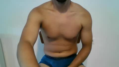 Snapshot of mortimer2080 chatting on 11-04-25, 11:20 mortimer2080 online show from 11-04-25, 11:20