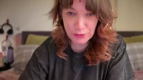 Snapshot of mossy_mommy chatting on 06-18-26, 02:21 Mossy Mommy online show from 06-18-26, 02:21