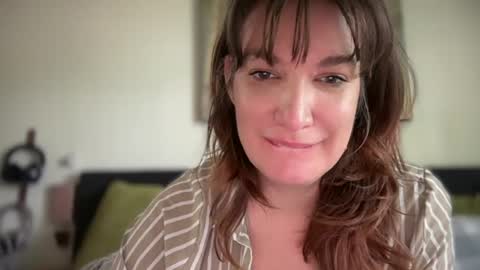 Snapshot of mossy_mommy chatting on 07-22-26, 02:09 Mossy Mommy online show from 07-22-26, 02:09
