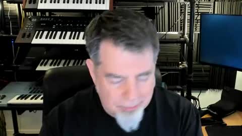 mostly_unbothered online show from 05-12-26, 07:49