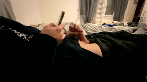 CamO online show from 01-19-25, 06:32