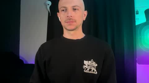 Snapshot of mount_vesuvius chatting on 09-29-25, 04:23 mount_vesuvius online show from 09-29-25, 04:23