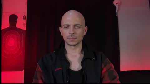 Snapshot of mount_vesuvius chatting on 10-15-25, 11:49 mount_vesuvius online show from 10-15-25, 11:49