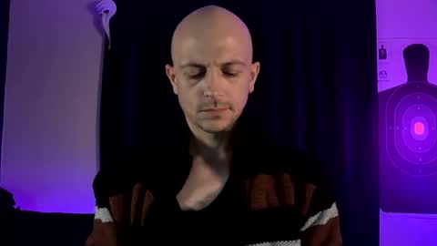 Snapshot of mount_vesuvius chatting on 10-22-25, 05:34 mount_vesuvius online show from 10-22-25, 05:34