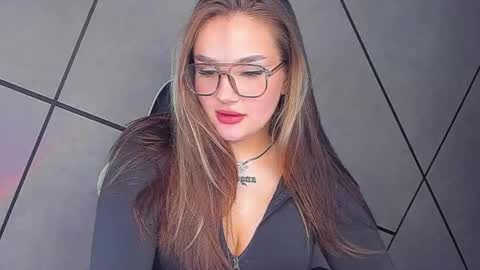 Carolina online show from 10-15-25, 03:45