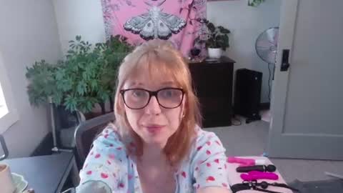 Mousie online show from 06-22-26, 08:17