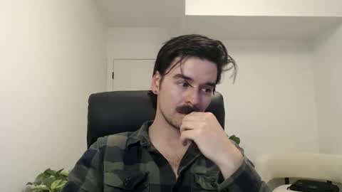Snapshot of moustachematt chatting on 05-26-26, 03:13 moustachematt online show from 05-26-26, 03:13
