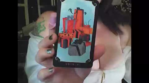 Snapshot of moviegirlfriend88 chatting on 12-16-25, 02:00 MovieGirlfriend88 online show from 12-16-25, 02:00