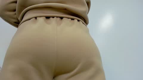 Snapshot of moxa_hot chatting on 12-30-24, 01:58 moxa hot online show from 12-30-24, 01:58