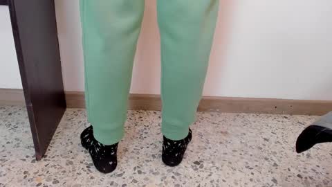 Snapshot of moxa_hot chatting on 01-02-25, 02:02 moxa hot online show from 01-02-25, 02:02