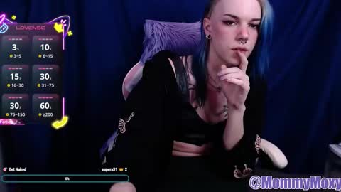 Moxy online show from 02-08-26, 08:12