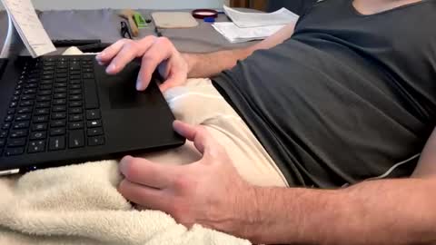 Sequoia-Cocked Hombre de Sur online show from 04-12-26, 02:55