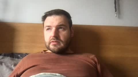 Snapshot of mr834565 chatting on 03-01-26, 09:33 mr834565 online show from 03-01-26, 09:33