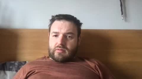 Snapshot of mr834565 chatting on 03-22-26, 10:18 mr834565 online show from 03-22-26, 10:18