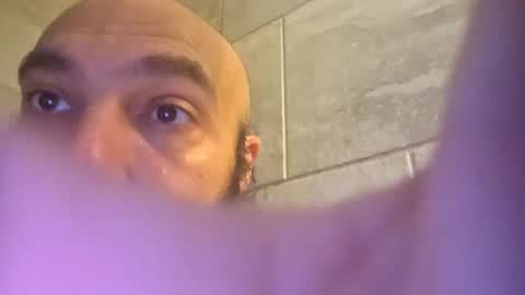 Snapshot of mr8plus chatting on 01-05-26, 06:00 Mr8 online show from 01-05-26, 06:00