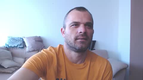 Snapshot of mr_alpacino chatting on 12-19-25, 08:32 mr_alpacino online show from 12-19-25, 08:32