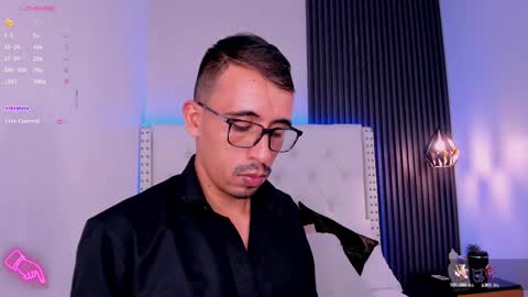 Aaron. online show from 03-11-25, 10:51