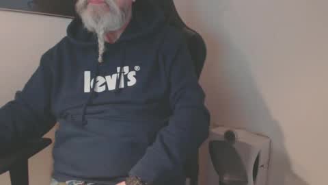 Snapshot of mr_boombastic2021 chatting on 01-25-25, 11:23 mr_boombastic2021 online show from 01-25-25, 11:23