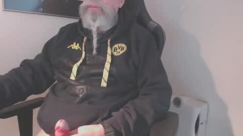 Snapshot of mr_boombastic2021 chatting on 03-01-25, 10:13 mr_boombastic2021 online show from 03-01-25, 10:13