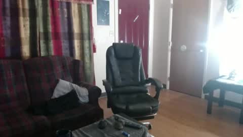 Snapshot of mr_happy12 chatting on 01-25-25, 01:21 mr_happy12 online show from 01-25-25, 01:21