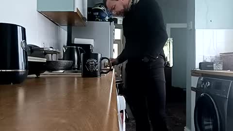 Snapshot of mr_i_ chatting on 01-21-25, 11:13 mr_i_ online show from 01-21-25, 11:13