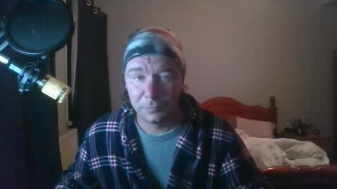 Snapshot of mr_i_ chatting on 11-16-25, 08:36 mr_i_ online show from 11-16-25, 08:36