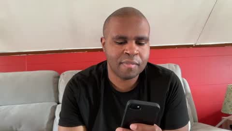 Snapshot of mr_irvin chatting on 06-18-26, 06:23 mr_irvin online show from 06-18-26, 06:23