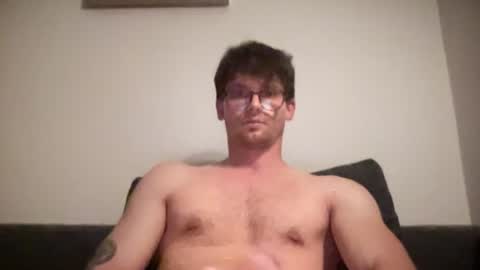 Snapshot of mr_ketzaly69 chatting on 06-18-26, 01:28 Johnny online show from 06-18-26, 01:28