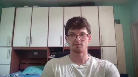 Snapshot of mr_ketzaly69 chatting on 07-31-26, 03:33 Johnny online show from 07-31-26, 03:33