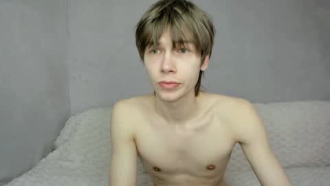 Makentoshi online show from 04-26-26, 08:34