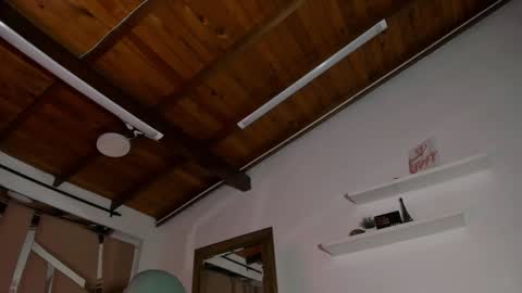 MIKEE online show from 02-07-25, 06:03