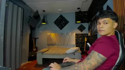 mr_mois online show from 07-28-26, 07:39