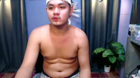 mr_olivercummerx online show from 10-04-25, 01:42