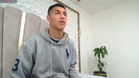 Mr Porn  online show from 04-05-26, 04:09