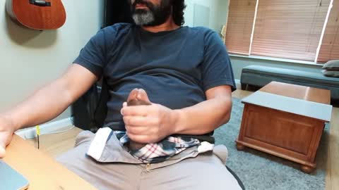 Snapshot of mr_rabbit77 chatting on 01-11-25, 11:35 Rabbit online show from 01-11-25, 11:35