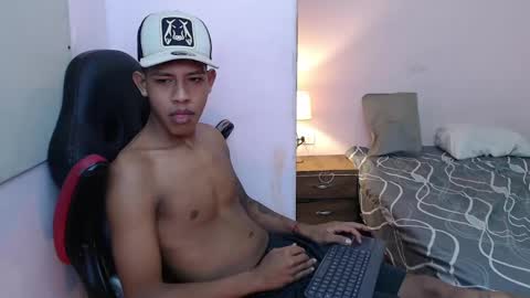 Snapshot of mr_stiven_ chatting on 01-07-25, 07:10 mr_stiven_ online show from 01-07-25, 07:10