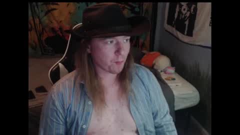 mr_strawberry online show from 09-28-25, 03:45