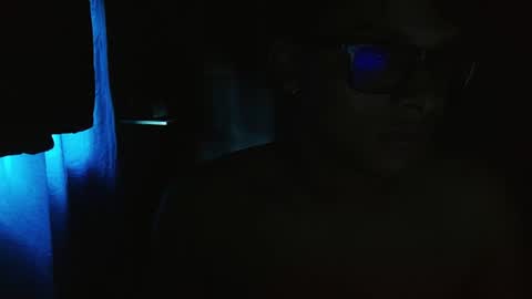 yisuz online show from 07-30-26, 12:04