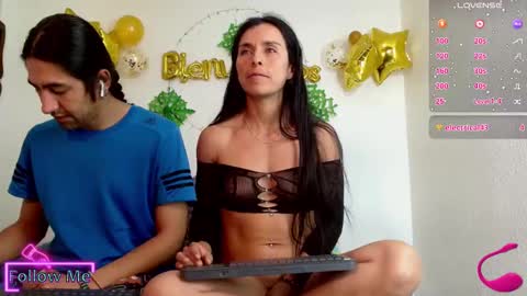 Snapshot of mrandmrs666999 chatting on 01-08-25, 01:53 Mrandmrs666999 online show from 01-08-25, 01:53