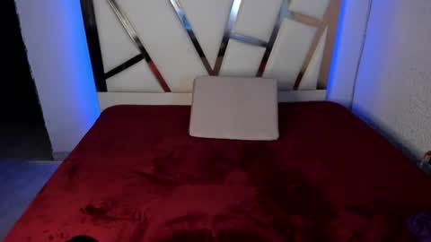 Mr.  Mrs. Smith  online show from 07-29-26, 01:37