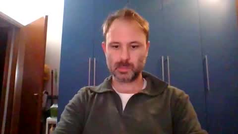 mravocado6 online show from 11-21-25, 05:44