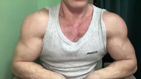Mrbiceps23 online show from 12-19-24, 08:02