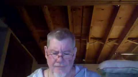 Snapshot of mrblade666 chatting on 04-29-26, 11:33 mrblade666 online show from 04-29-26, 11:33