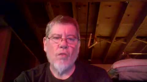 Snapshot of mrblade666 chatting on 06-08-26, 12:58 mrblade666 online show from 06-08-26, 12:58