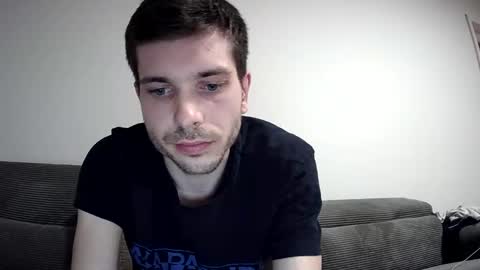 Snapshot of mrboyyyy chatting on 03-08-25, 09:40 ... online show from 03-08-25, 09:40